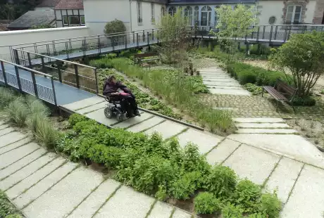 Savart Paysage – paysagiste urbaniste -  Sézanne – Marne – Grand Est – parc public – petit espace -médiathèque - ancien collège - jardin clos - développement durable – biodiversité - Victoires du Paysage