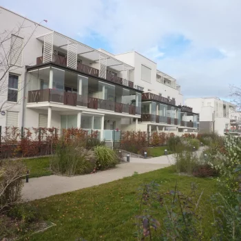 Jardin de l'îlot C4 dans le quartier Réma'Vert