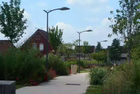 Savart paysage-Paysagiste concepteur-Paysagiste urbaniste-Paysagiste Hauts de france-Pecquencourt-Unesco-Lemay Sainte-Marie-la place centrale-Savart Paysage - urbaniste paysagiste-biodiversité-développement durable-jardins familiaux