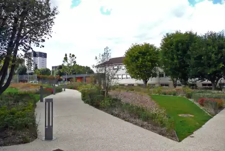 Savart paysage - paysagiste urbaniste - Antony – Hauts-de-Seine – Ile-de-France – IRSTEA – cemagref - jardin privé – développement durable – biodiversité
